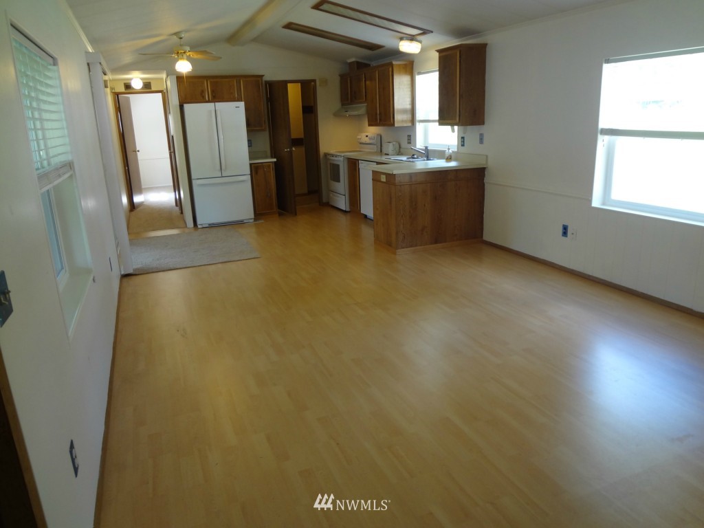 5673 Bethel Road Southeast, Unit 1 Port Orchard, WA 98367 - Photo 4 of 13 Gallery Image 4