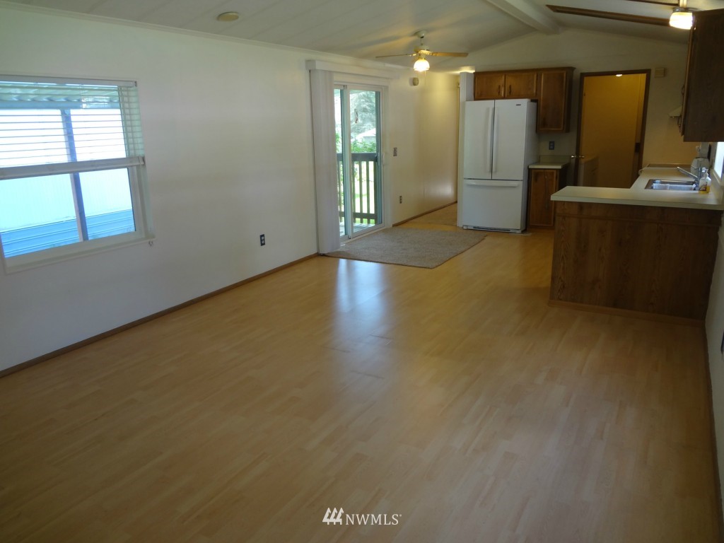 5673 Bethel Road Southeast, Unit 1 Port Orchard, WA 98367 - Photo 5 of 13 Gallery Image 5