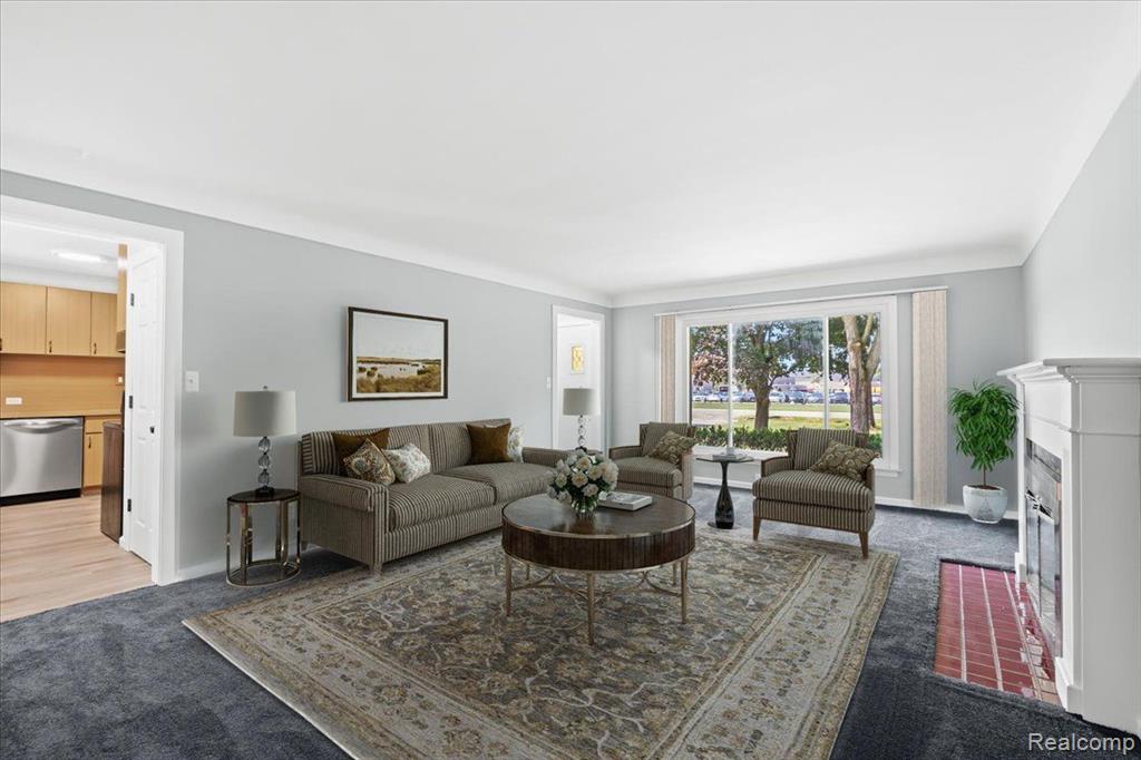31354 Evergreen Road Beverly Hills, MI 48025 - Photo 5 of 39