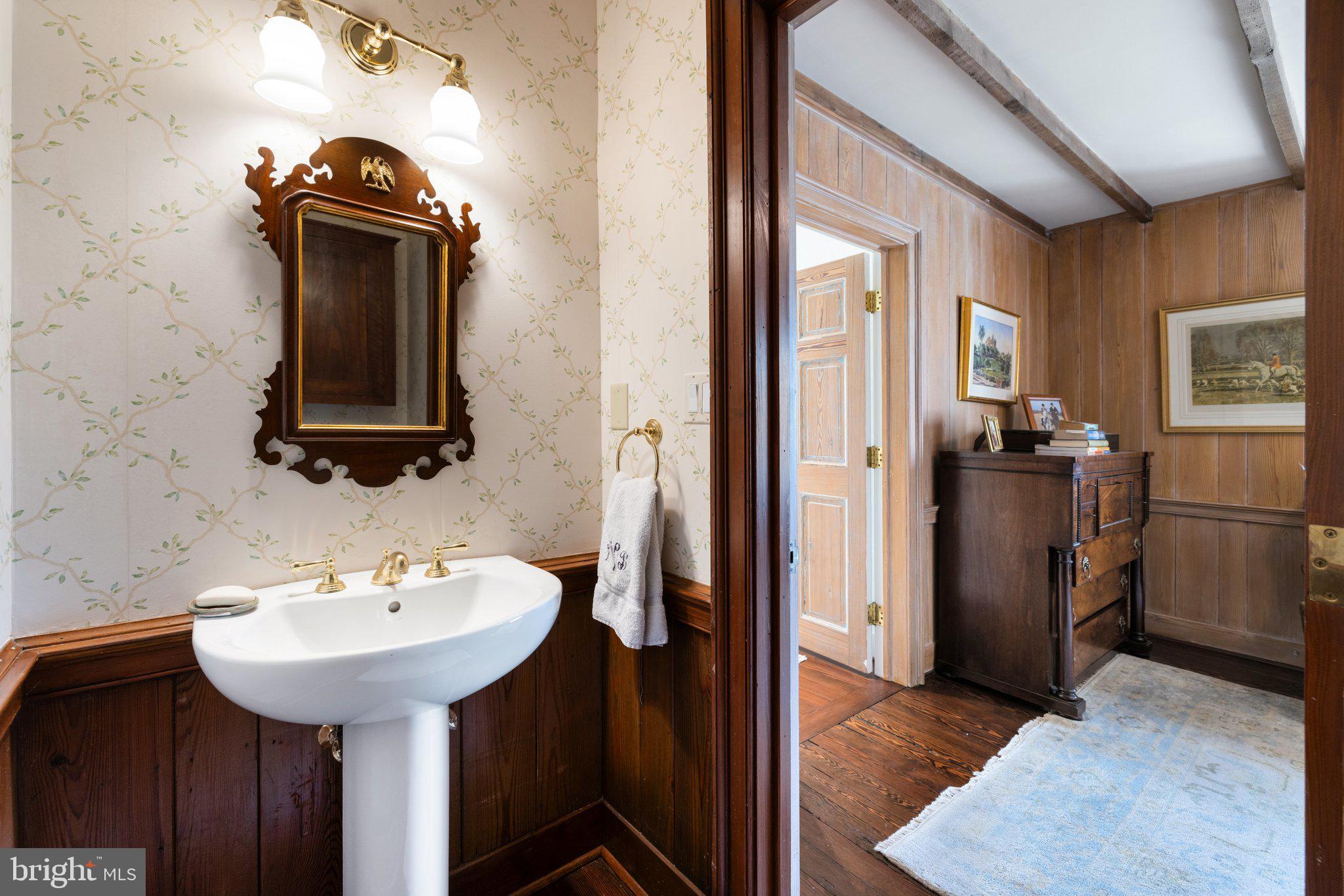 3050 Rectortown Road Marshall, VA 20115 - Photo 75 of 138 Primary suite restroom