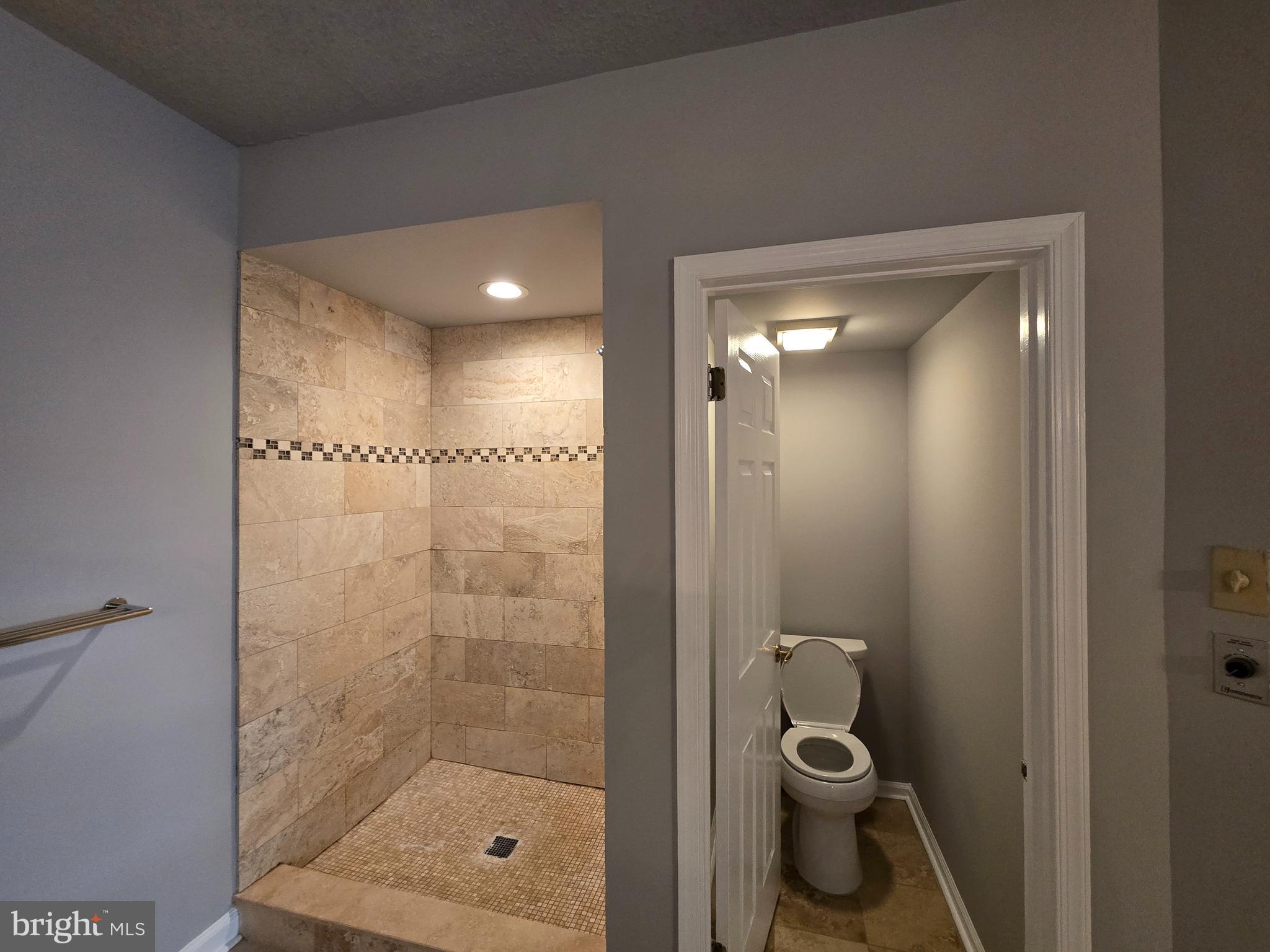 6163 Main Street Voorhees, NJ 08043 - Photo 32 of 37