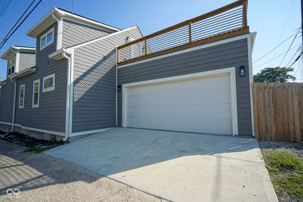 $2,800 | 515 Orange Street, Indianapolis, IN 46203