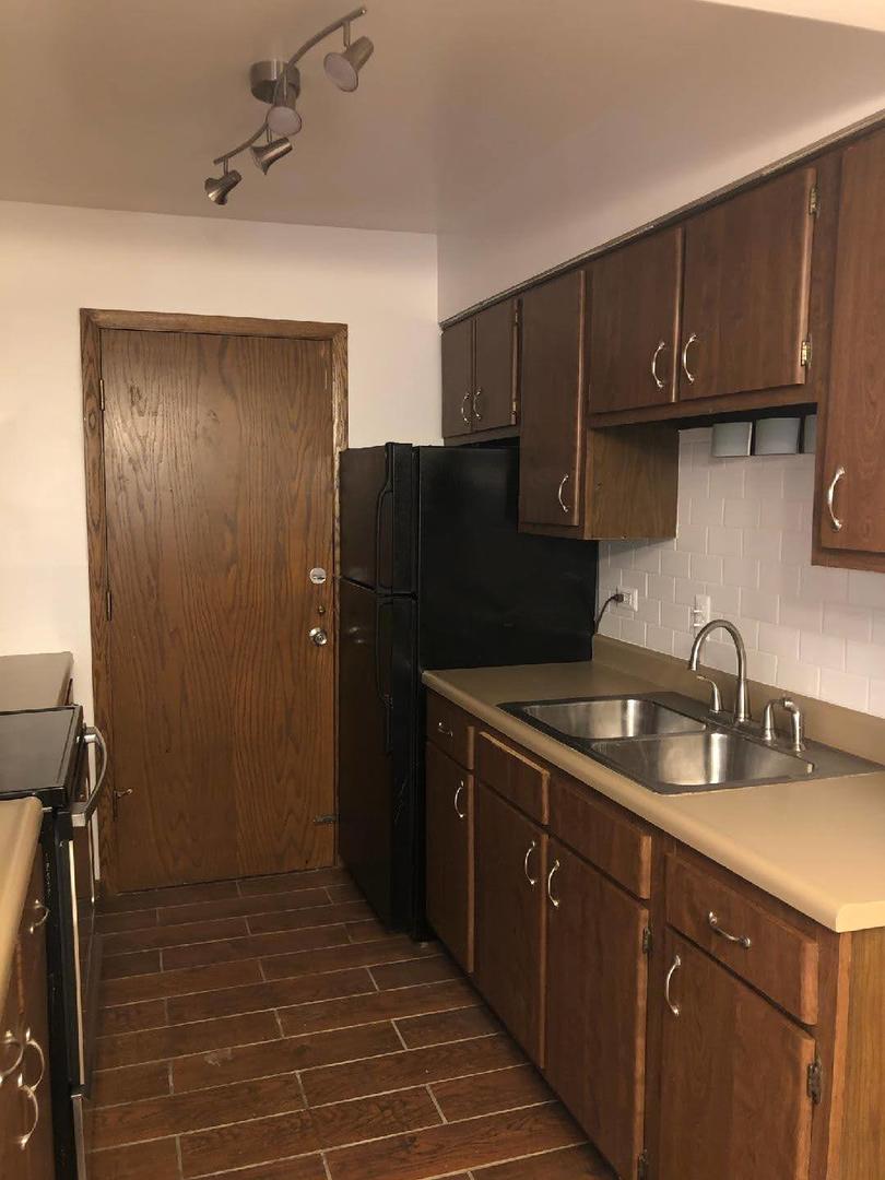 903 Elder Road, Unit 12 Homewood, IL 60430 - Photo 6 of 10