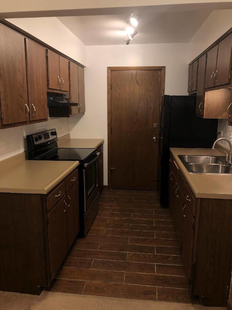 903 Elder Road, Unit 12 Homewood, IL 60430 - Photo 7 of 10