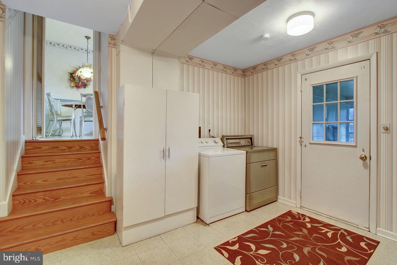 3620 Village Road Dover, PA 17315 - Photo 4 of 25 Gallery Image 4