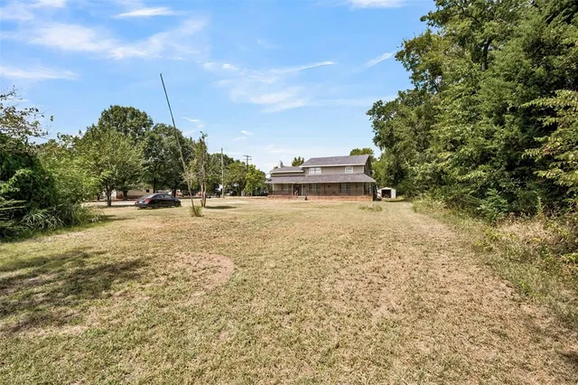 $315,000 | 608 White Oak Street, Dodd City, TX 75438