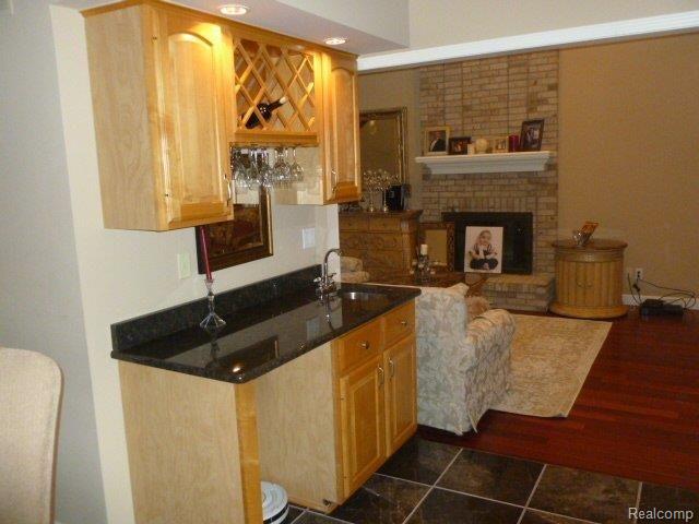3443 15 Mile Road Sterling Heights, MI 48310 - Photo 12 of 25 WETBAR