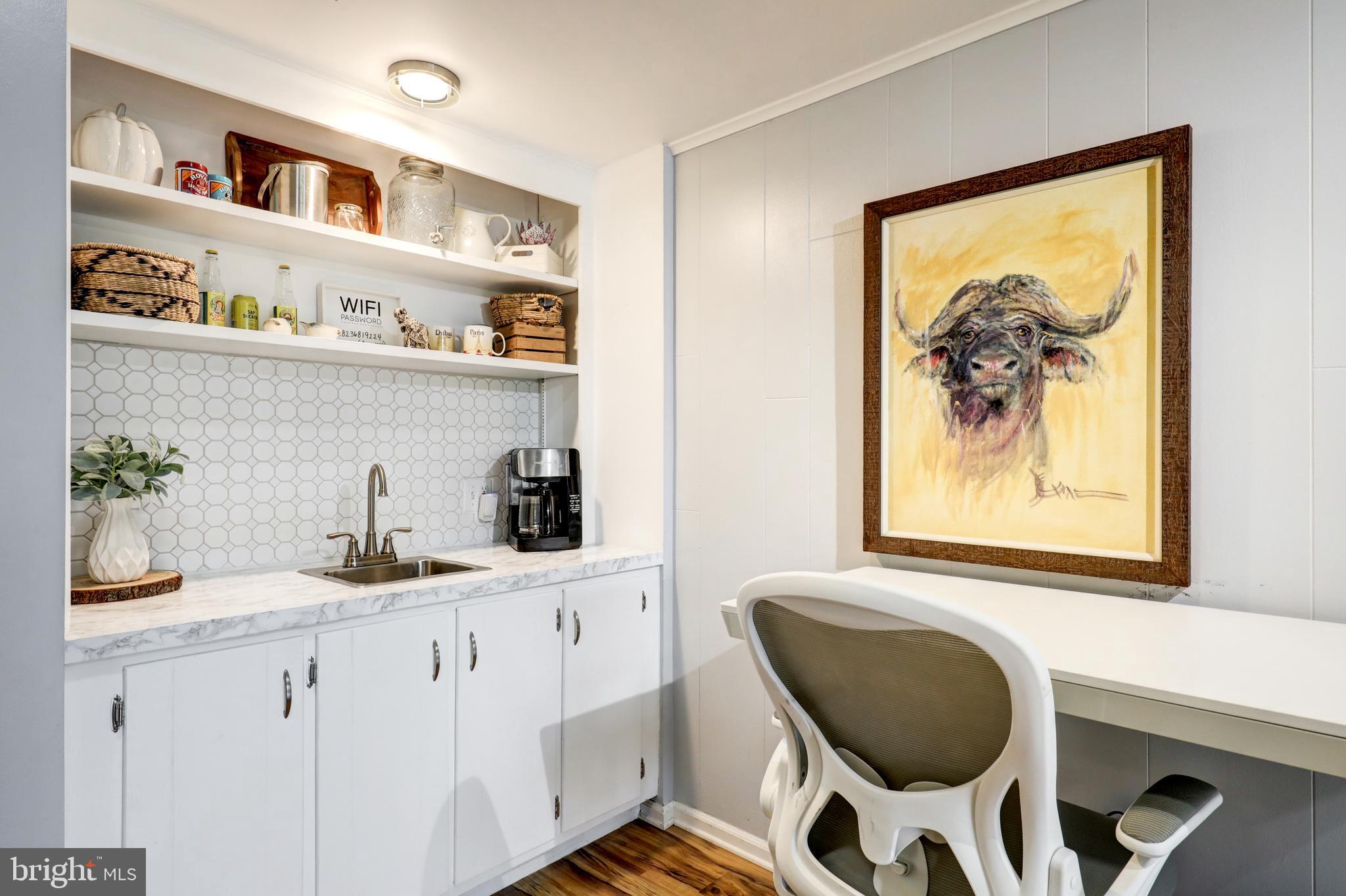 165 Oakmont Court Reading, PA 19607 - Photo 36 of 40 a kitchen with a cabinets and window
