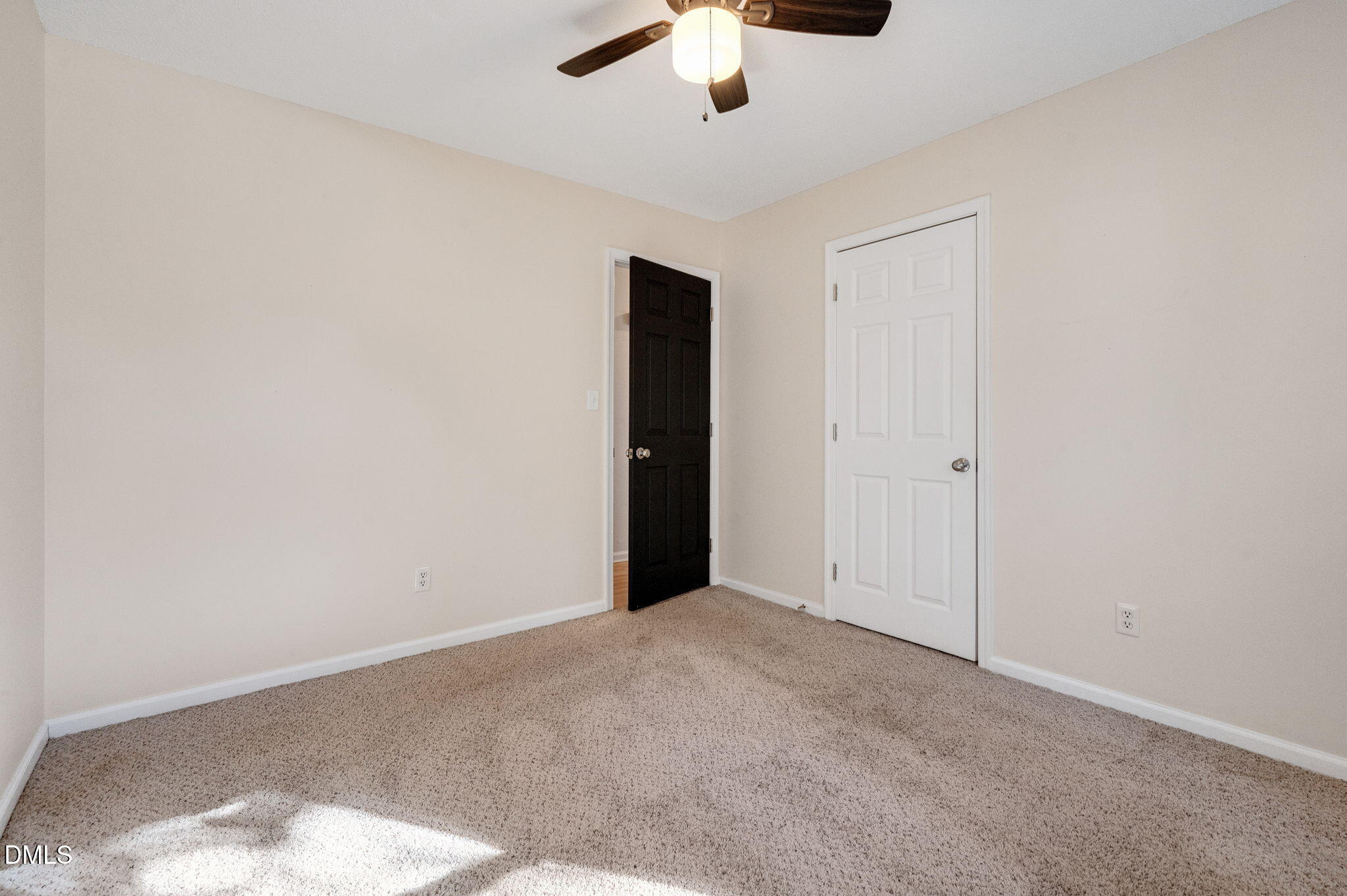 102 Castill Place Garner, NC 27529 - Photo 22 of 37 an empty room with fan