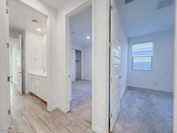 $2,295 | 26194 South 230th Place, Queen Creek, AZ 85142