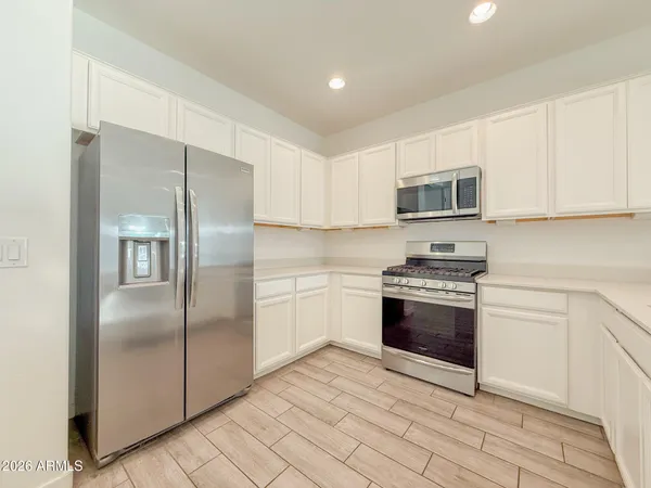 $2,295 | 26194 South 230th Place, Queen Creek, AZ 85142