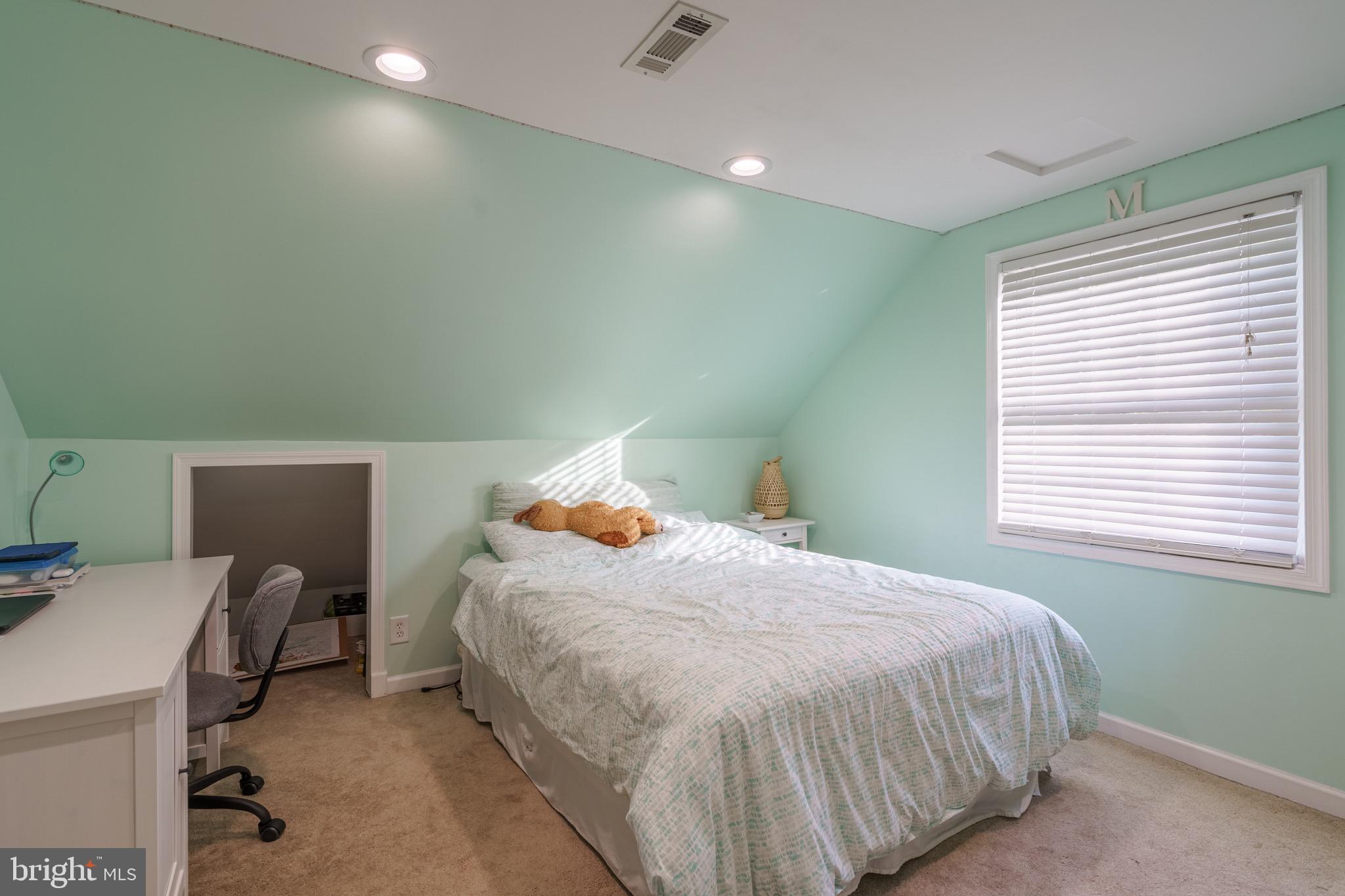 411 Brook Road Baltimore, MD 21286 - Photo 19 of 34 Gallery Image 19