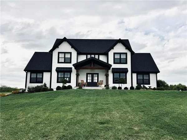 $1,390,000 | 7563 County Road 421, Amazonia, MO 64421