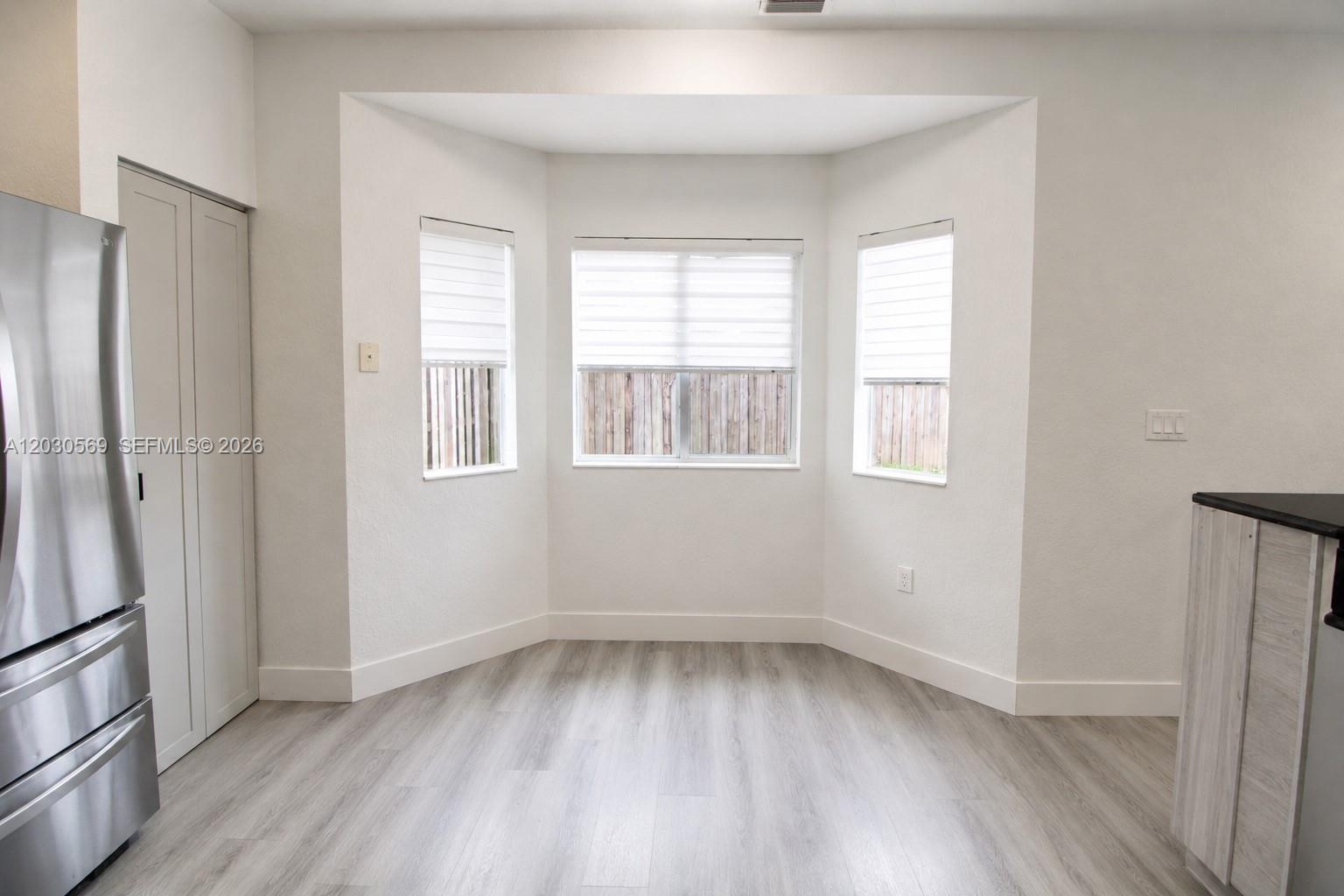 2564 Southwest 147 Path Miami, FL 33185 - Photo 4 of 31