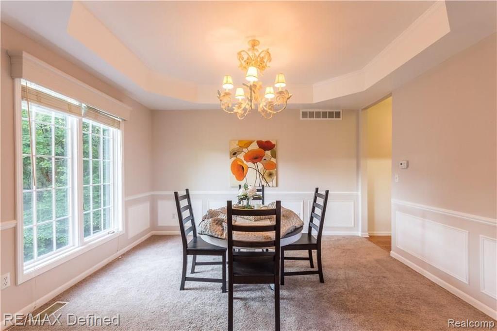 950 Ridgeline Court Lake Orion, MI 48360 - Photo 19 of 48