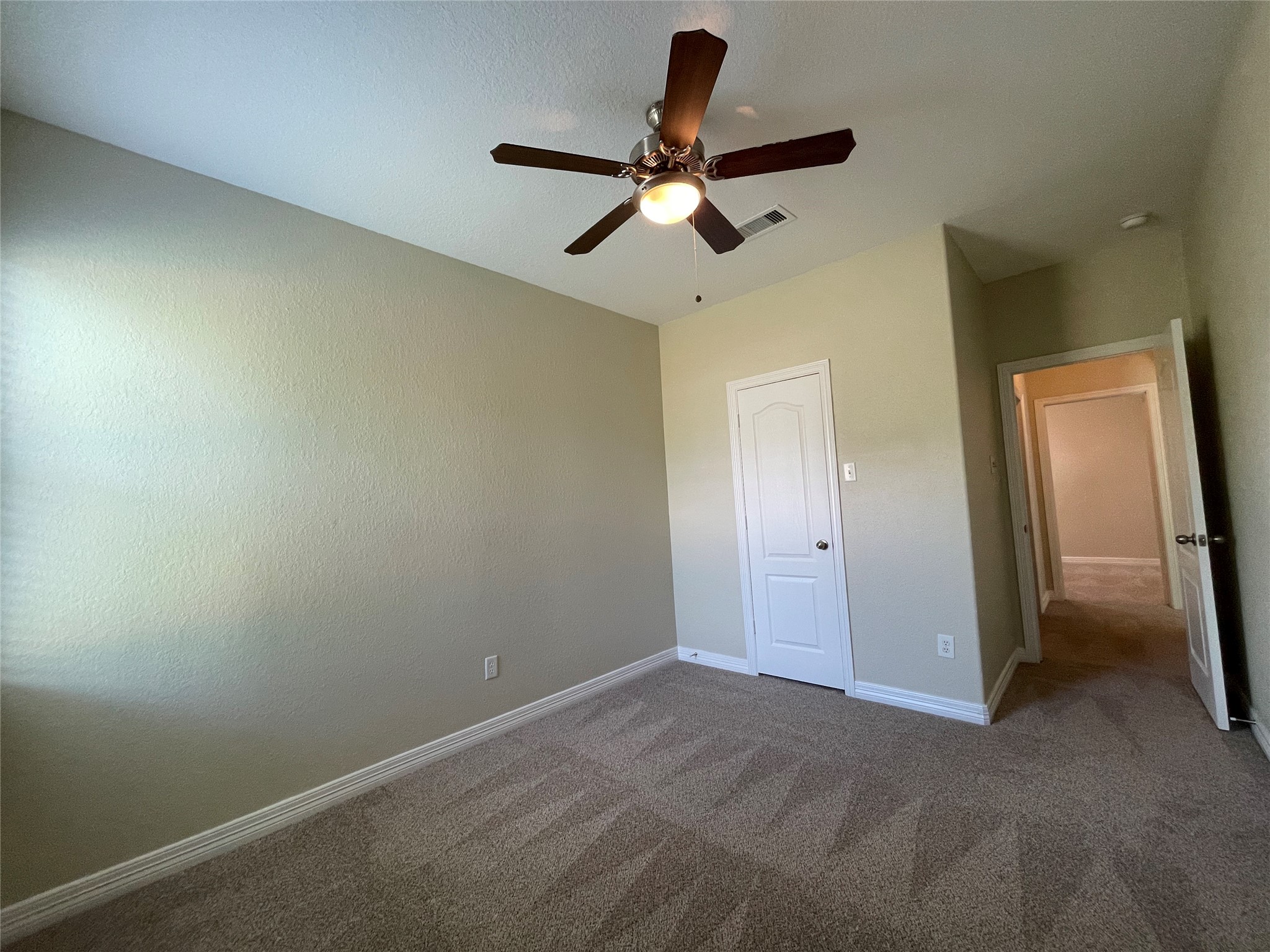 5811 Ranch Riata Court Katy, TX 77449 - Photo 26 of 35 Gallery Image 26