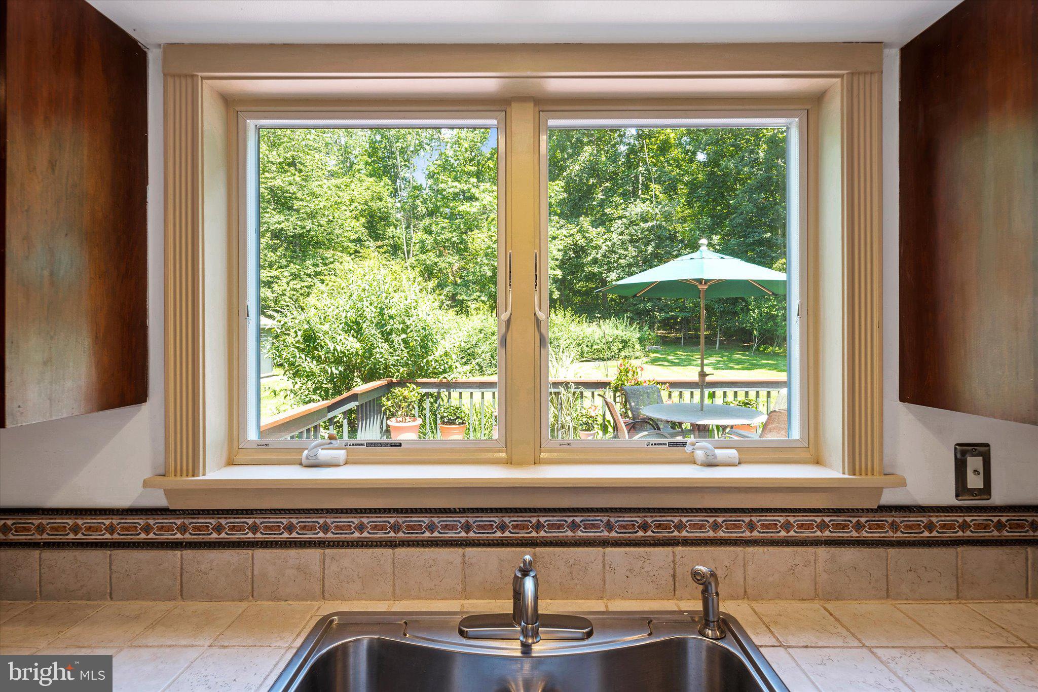 75 Woosamonsa Road Pennington, NJ 08534 - Photo 11 of 33