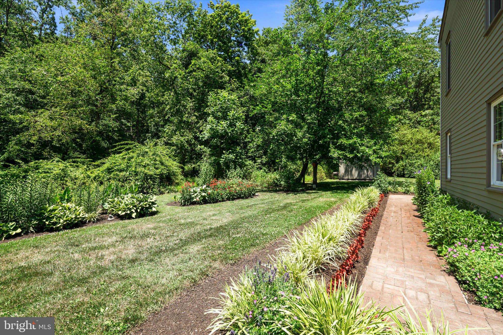 75 Woosamonsa Road Pennington, NJ 08534 - Photo 32 of 33