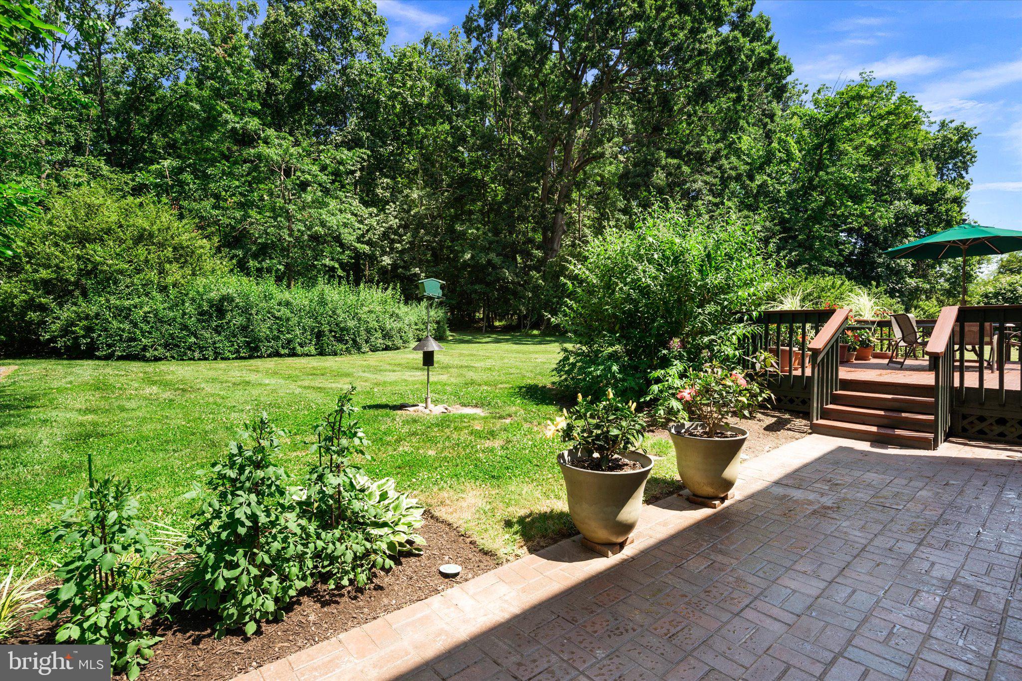 75 Woosamonsa Road Pennington, NJ 08534 - Photo 6 of 33