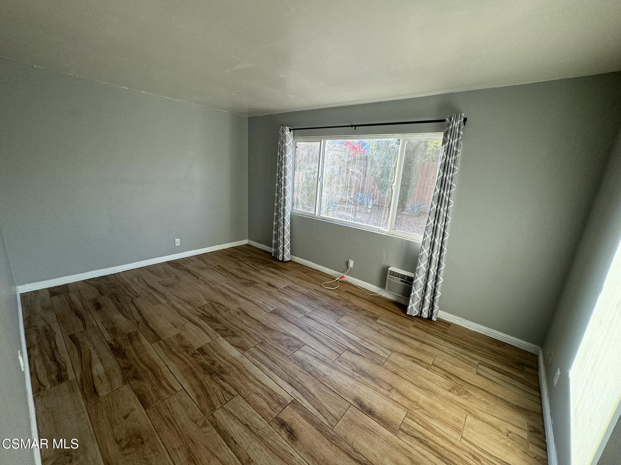 2047 Belmar Court North Simi Valley, CA 93063 - Photo 9 of 15 IMG_8529