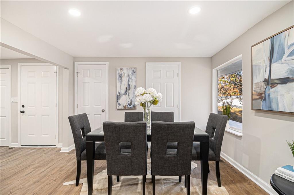 2488 Hi Roc Circle Northeast Conyers, GA 30012 - Photo 9 of 34