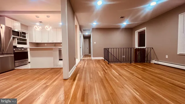 $574,900 | 14303 Chesterfield Drive, Woodbridge, VA 22191