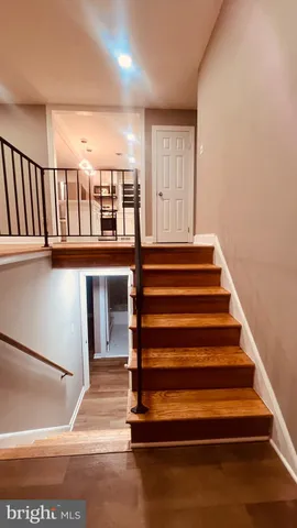 $574,900 | 14303 Chesterfield Drive, Woodbridge, VA 22191