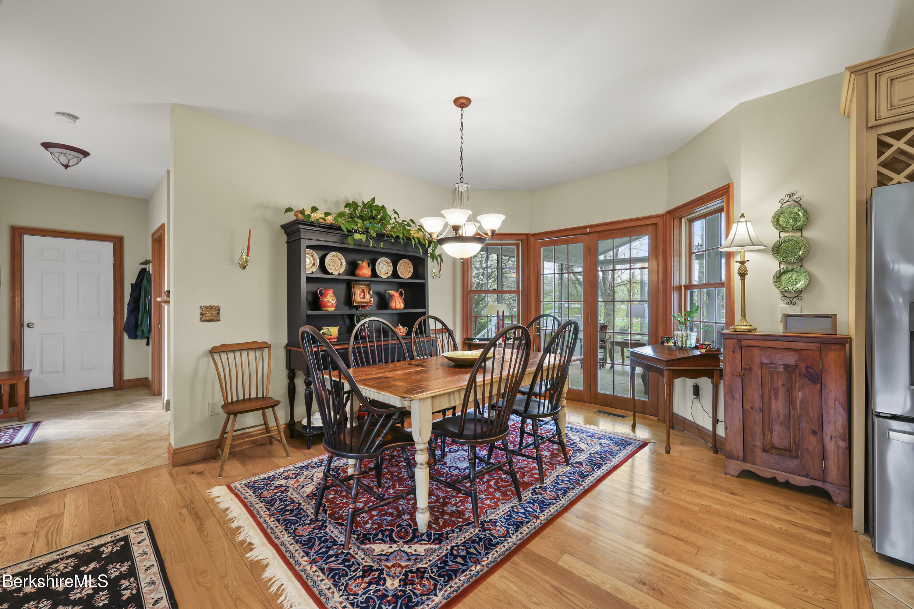 31 Fox Run Lee, MA 01238 - Photo 13 of 37 100 Dining Room