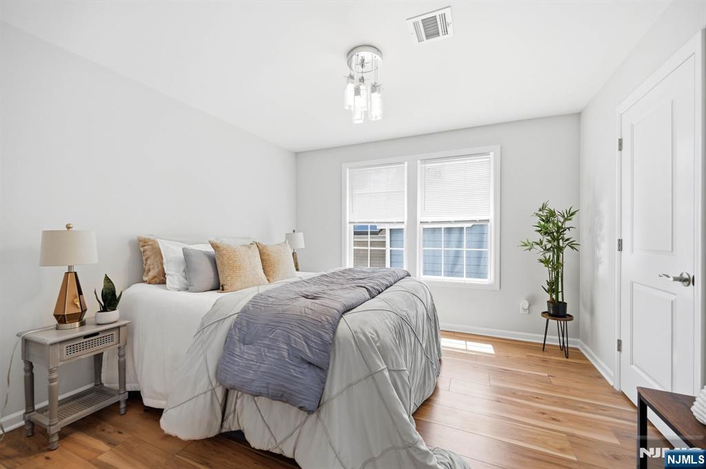 77 Chestnut Street Lodi, NJ 07644 - Photo 27 of 47