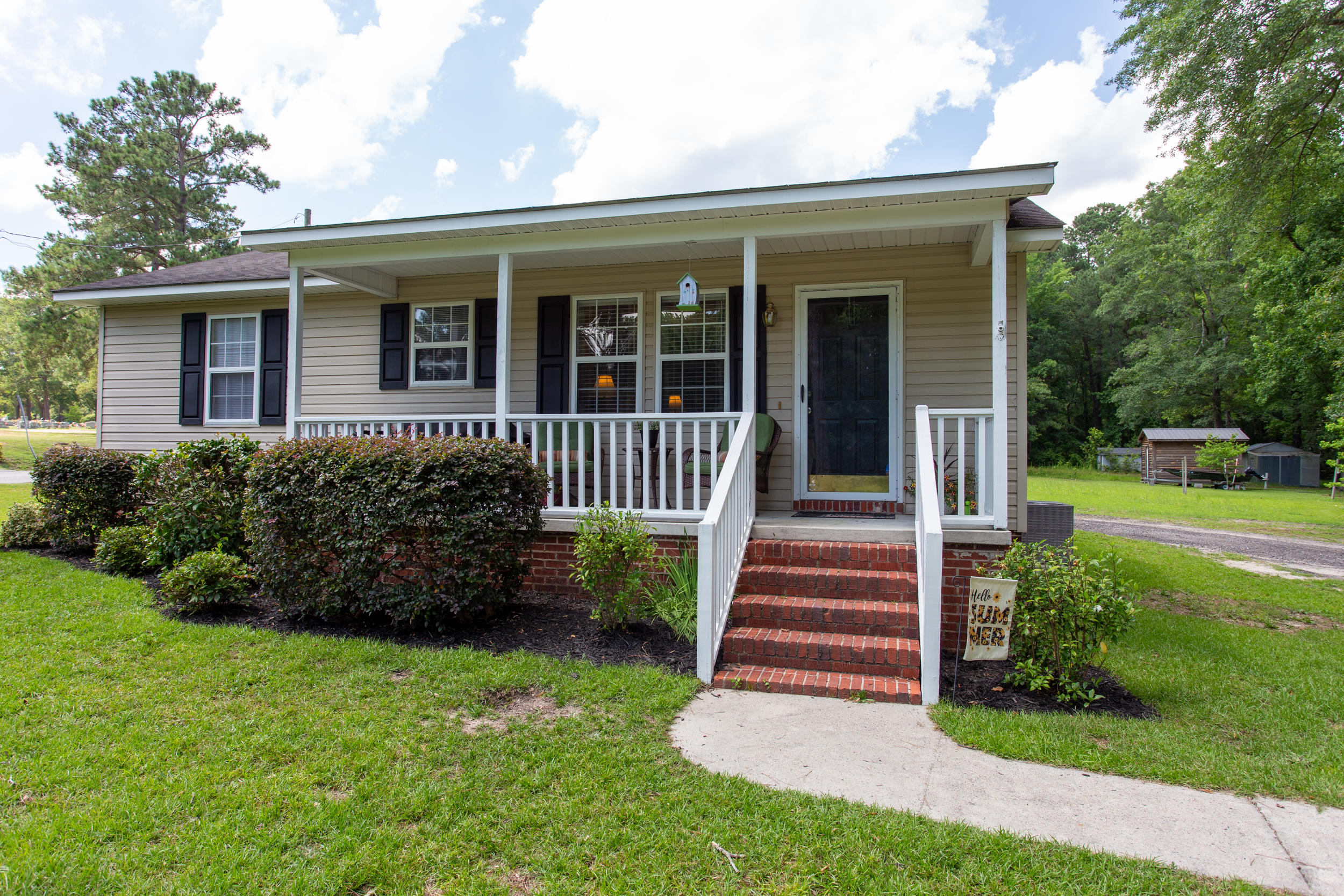 1903 Ardsley Road Rockingham, NC 28379 - Photo 1 of 52 5