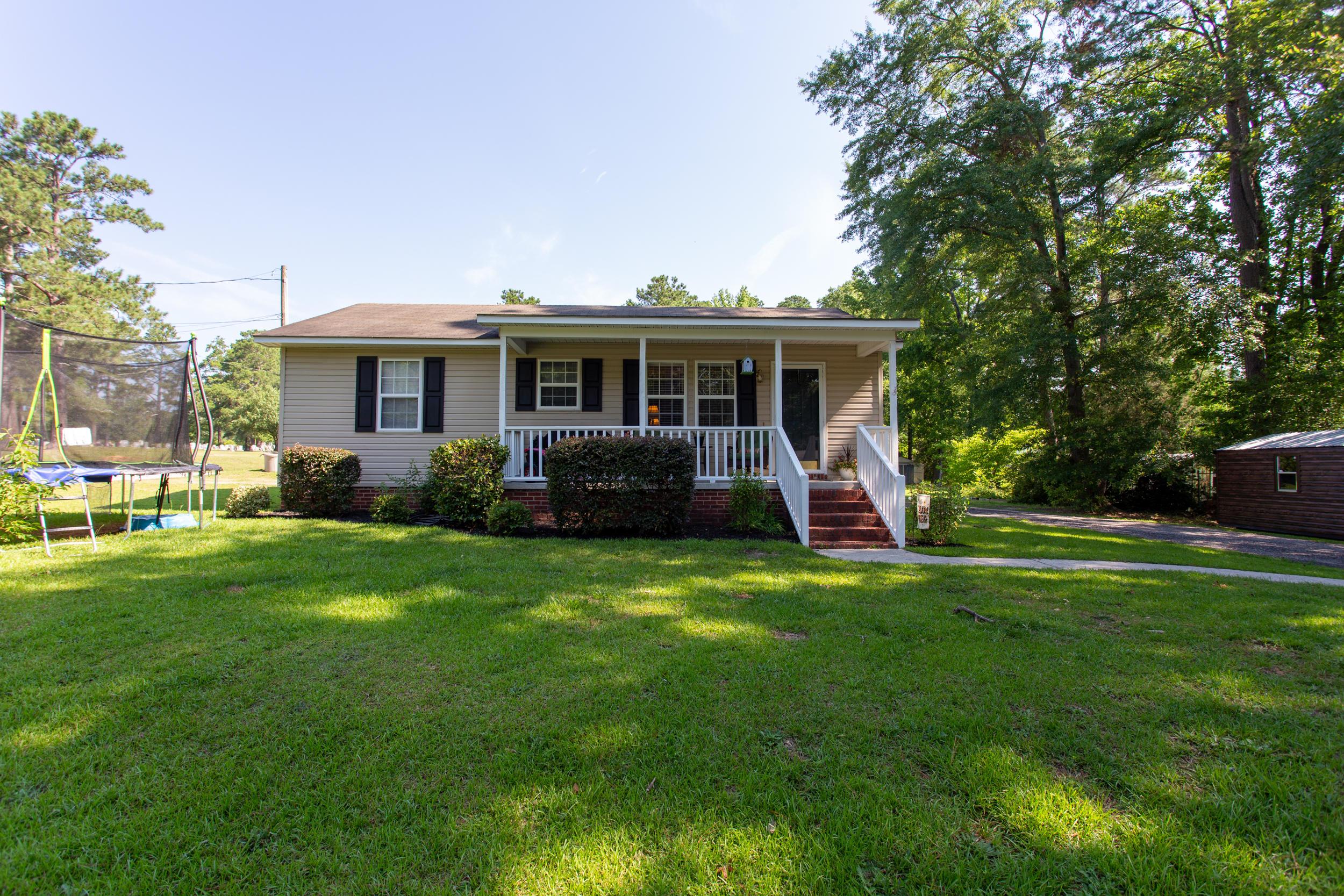 1903 Ardsley Road Rockingham, NC 28379 - Photo 2 of 52 3