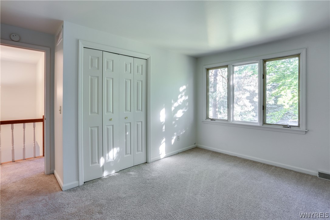 294 Little Robin Road Amherst, NY 14228 - Photo 11 of 15 Gallery Image 11