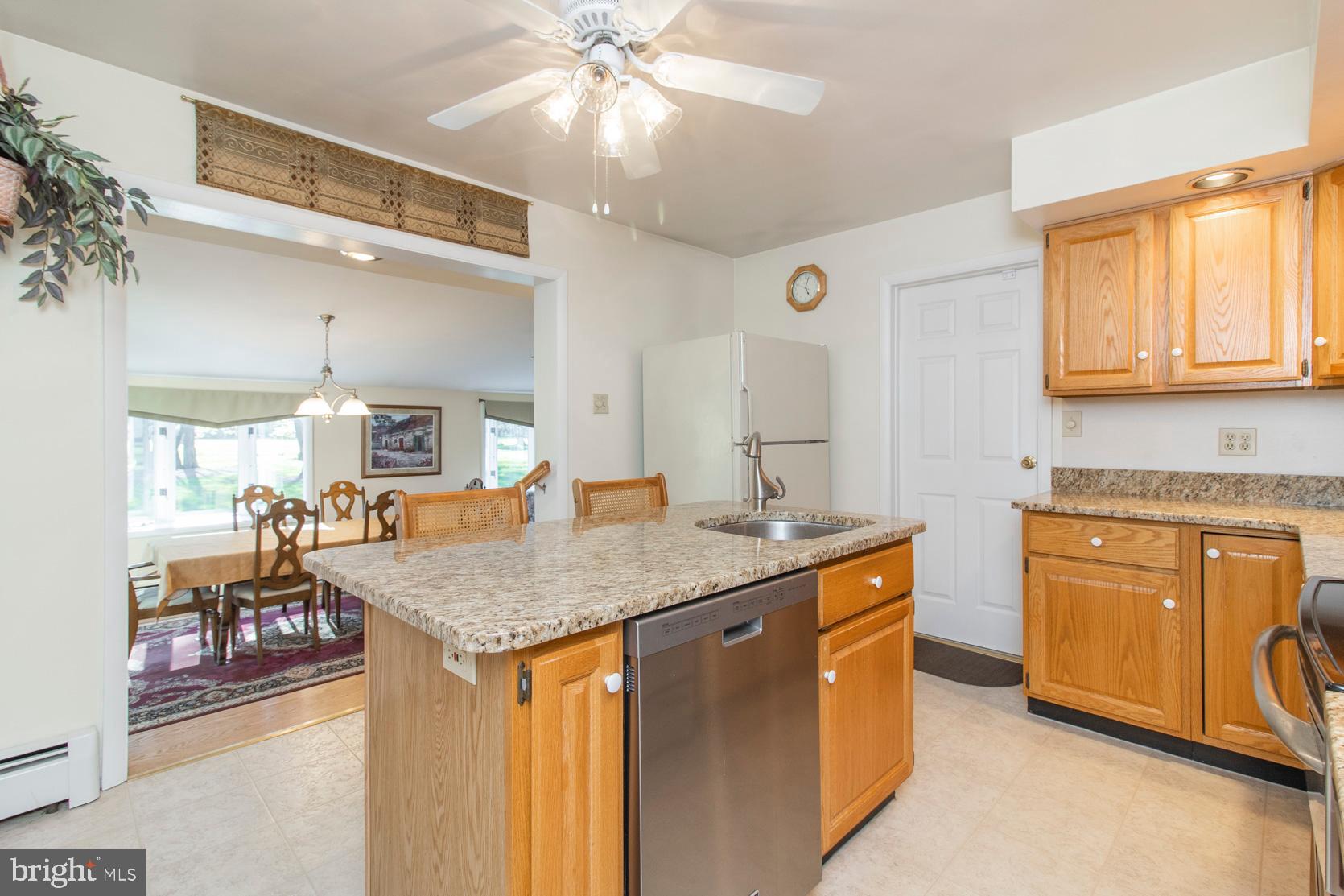 2652 Line Lexington Road Hatfield, PA 19440 - Photo 8 of 36 Kitchen