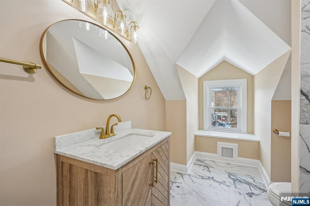 44 Madison Avenue Montclair, NJ 07042 - Photo 12 of 27