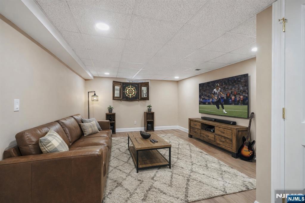 44 Madison Avenue Montclair, NJ 07042 - Photo 17 of 27