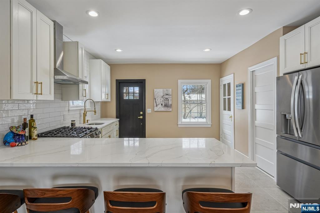 44 Madison Avenue Montclair, NJ 07042 - Photo 4 of 27