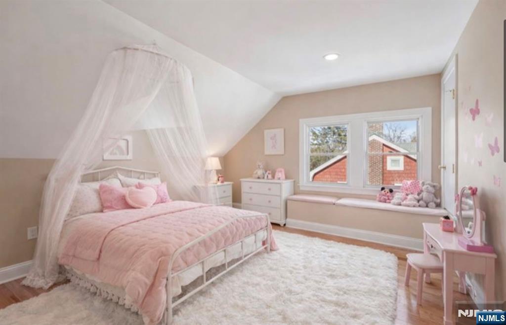 44 Madison Avenue Montclair, NJ 07042 - Photo 8 of 27