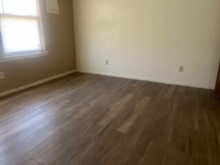 105 Pecos Place Plainview, TX 79072 - Photo 12 of 26 IMG_4149