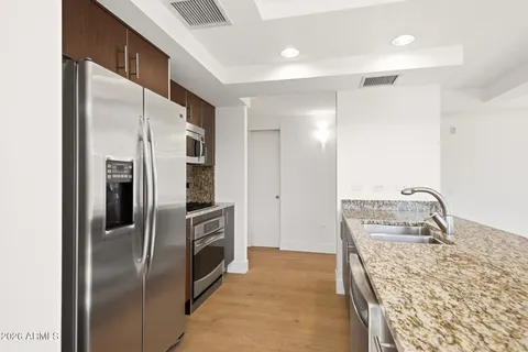 $849,000 | 7131 East Rancho Vista Drive, Unit 6001, Scottsdale, AZ 85251