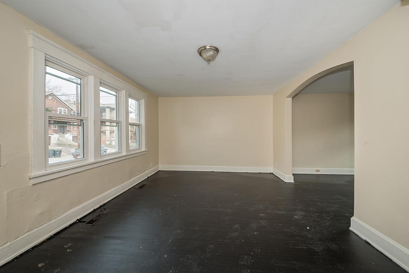1280 Rutledge Avenue Cincinnati, OH 45205 - Photo 2 of 14