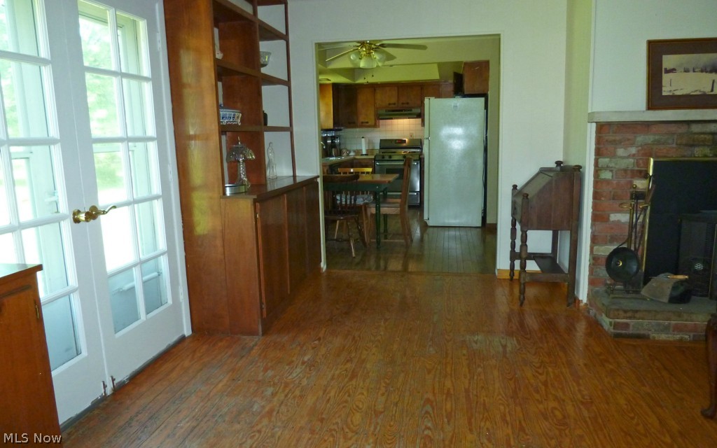 9740 Mayfield Road Chesterland, OH 44026 - Photo 11 of 23