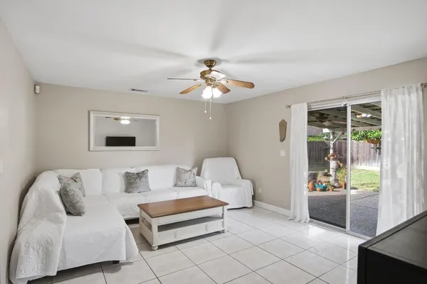 $365,000 | 409 Belfast Avenue, Modesto, CA 95354