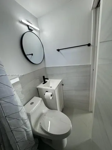 $3,800 | 4420 Southwest 114th Court, Miami, FL 33165