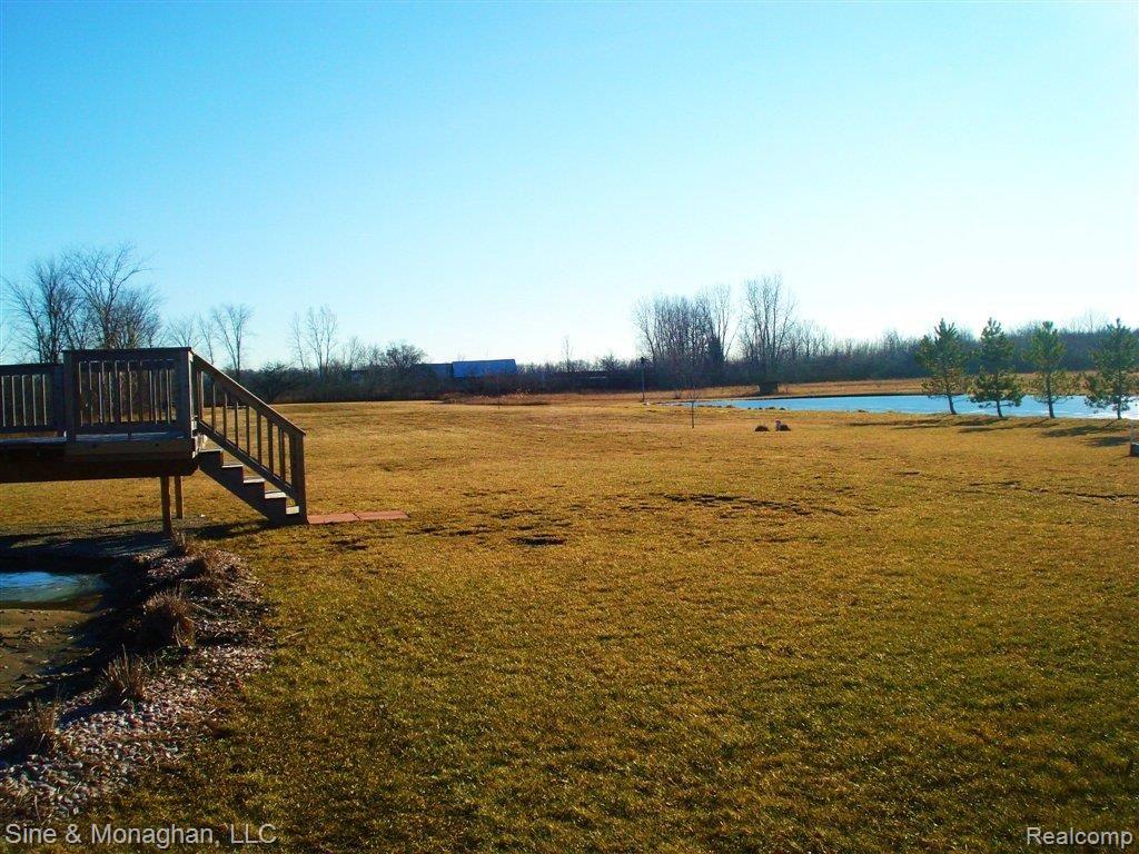5863 Rattle Run Road St. Clair, MI 48079 - Photo 20 of 25 #20 DSC04068.JPG