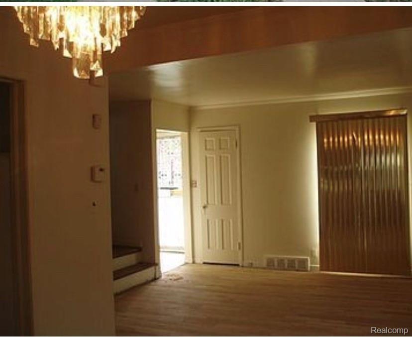 16741 Evergreen Road Detroit, MI 48219 - Photo 2 of 7