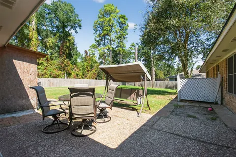 $299,999 | 2514 Creekleaf Road, Houston, TX 77068