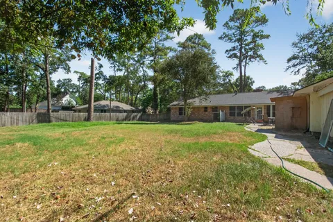 $299,999 | 2514 Creekleaf Road, Houston, TX 77068