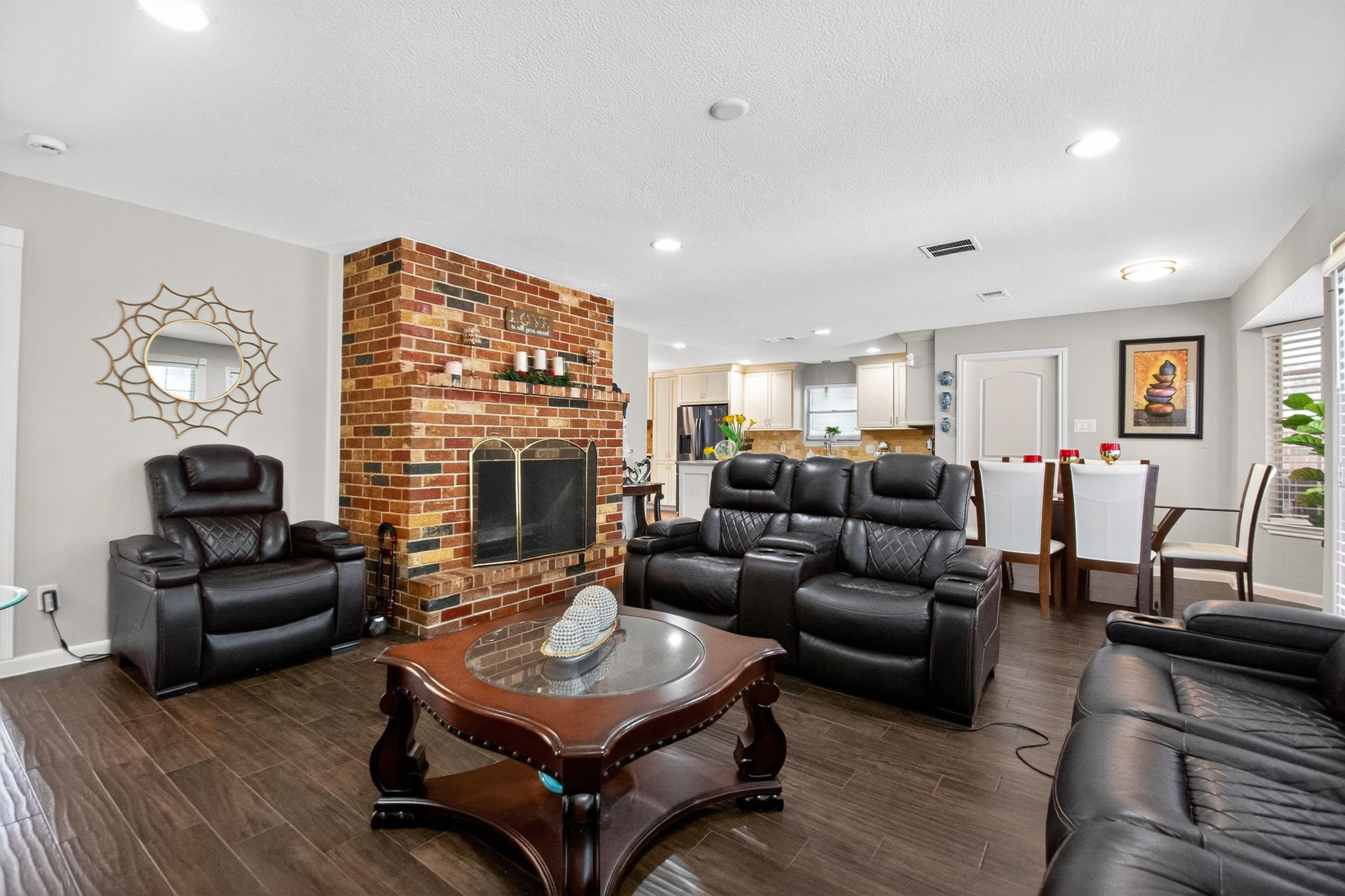 2514 Creekleaf Road Houston, TX 77068 - Photo 4 of 31