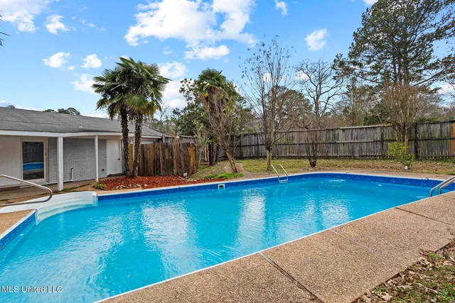 $215,000 | 443 Tina Lane, Pearl, MS 39208