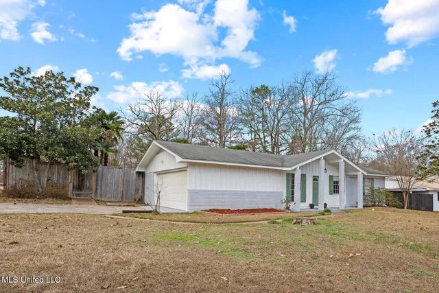 $215,000 | 443 Tina Lane, Pearl, MS 39208